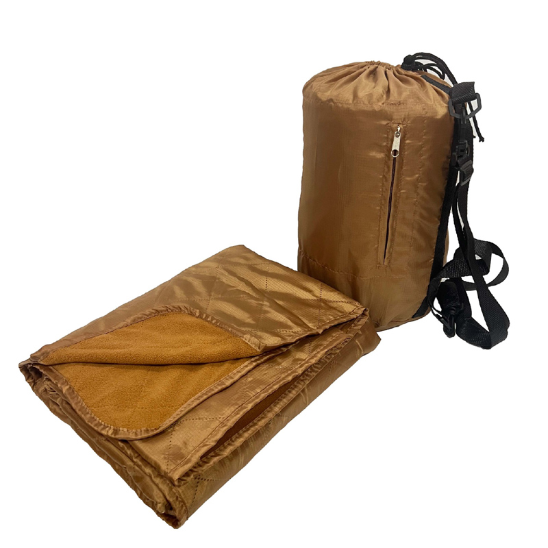 portable outdoor waterproof camping blanket